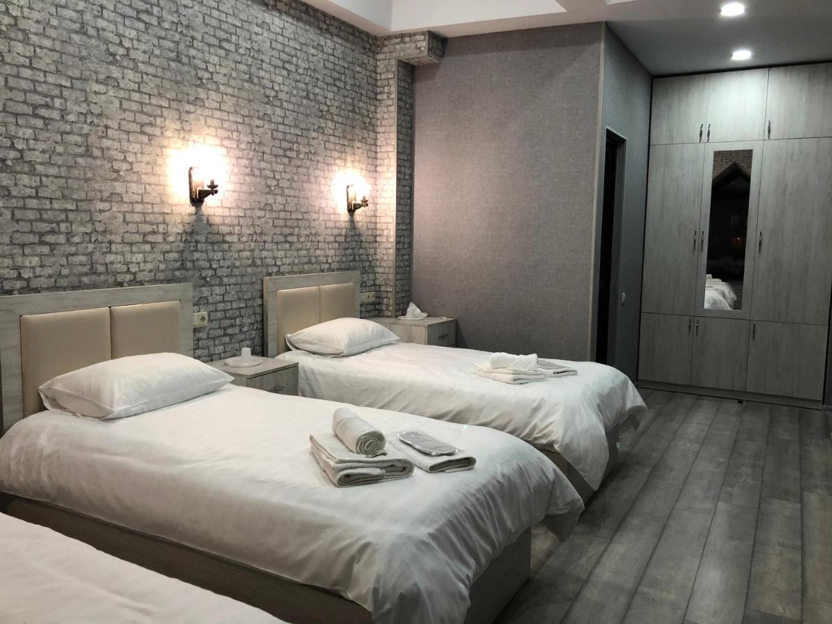 Flamenco Hotel Sisian Luaran gambar