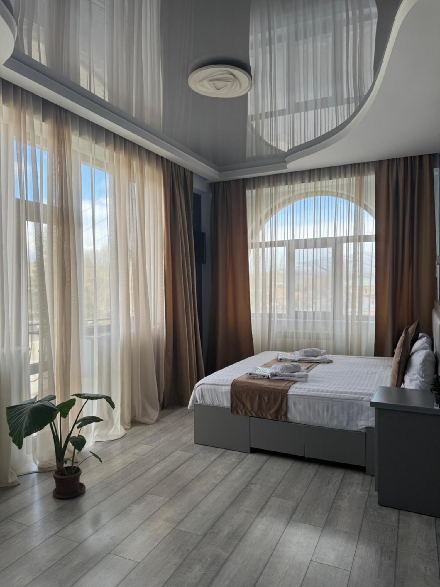 Flamenco Hotel Sisian Luaran gambar